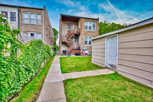6609 N Artesian Ave, Chicago, IL 60645 - Photo 5
