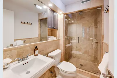 201 E Chestnut Street #3A, Chicago, IL 60611 - Photo 7