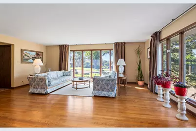 8120 Rosemere Court, Willow Springs, IL 60480 - Photo 5