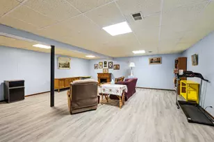 8120 Rosemere Ct, Willow Springs, IL 60480 - Photo 25