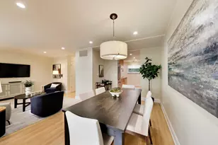 1009 Dempster St, Evanston, IL 60201 - Photo 9
