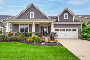 685 Insull Dr, Vernon Hills, IL 60061 - Photo 1
