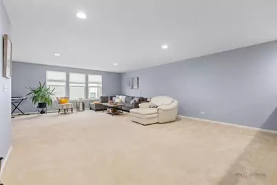 685 Insull Drive, Vernon Hills, IL 60061 - Photo 23