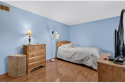 408 S Brookshore Drive, Shorewood, IL 60404 - Photo 25