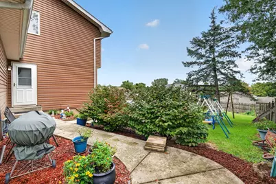 408 S Brookshore Drive, Shorewood, IL 60404 - Photo 37