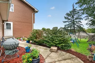 408 S Brookshore Dr, Shorewood, IL 60404 - Photo 37