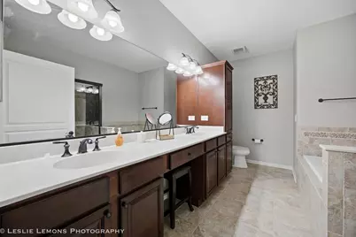 2929 Portage Street, Naperville, IL 60564 - Photo 9
