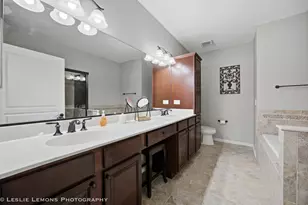 2929 Portage St, Naperville, IL 60564 - Photo 9