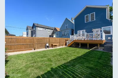 3520 W Melrose Street, Chicago, IL 60618 - Photo 27