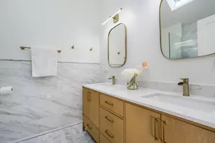 3520 W Melrose St, Chicago, IL 60618 - Photo 19