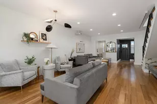 3520 W Melrose St, Chicago, IL 60618 - Photo 15