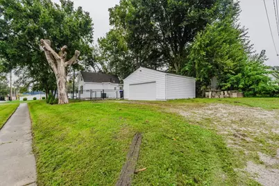 1328 N Mason Street, Bloomington, IL 61701 - Photo 3
