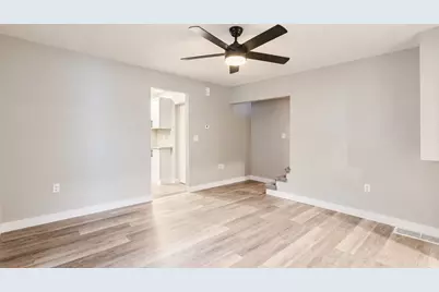 1328 N Mason Street, Bloomington, IL 61701 - Photo 7
