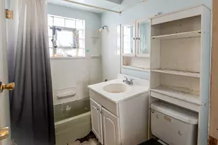 529 49th Ave, Bellwood, IL 60104 - Photo 9