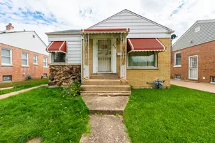 529 49th Ave, Bellwood, IL 60104 - Photo 1