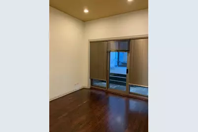 9 E Huron Street #1, Chicago, IL 60611 - Photo 5