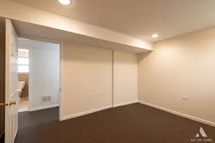 3301 N Kilbourn Ave, Chicago, IL 60641 - Photo 7