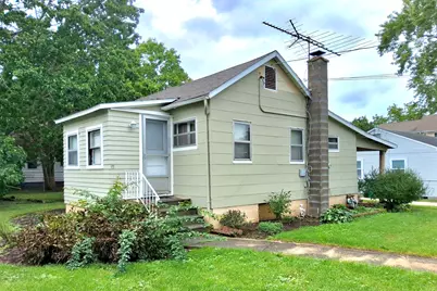406 Cottage Row, Sycamore, IL 60178 - Photo 1