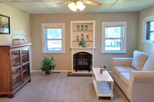406 Cottage Row, Sycamore, IL 60178 - Photo 5