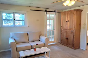 406 Cottage Row, Sycamore, IL 60178 - Photo 7