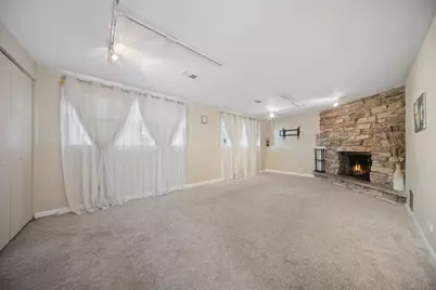 8157 N Root Court, Niles, IL 60714 - Photo 21