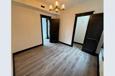 906 N Lavergne Avenue, Chicago, IL 60651 - Photo 19