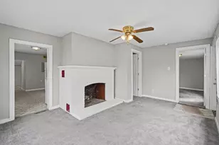 711 W Howard St, Pontiac, IL 61764 - Photo 5