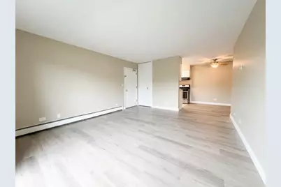 965 Westmoreland Drive #2, Vernon Hills, IL 60061 - Photo 5