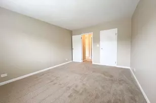 965 Westmoreland Dr, Vernon Hills, IL 60061 - Photo 9