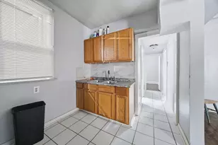 7913 S Laflin St, Chicago, IL 60620 - Photo 13