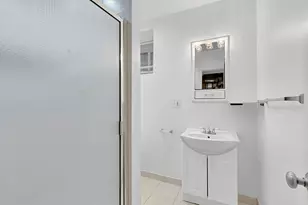 2439 N Seminary Ave, Chicago, IL 60614 - Photo 27