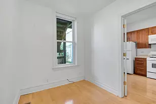 2439 N Seminary Ave, Chicago, IL 60614 - Photo 11