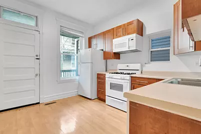 2439 N Seminary Avenue #1, Chicago, IL 60614 - Photo 9