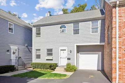 812 Chestnut Street #B, Deerfield, IL 60015 - Photo 1