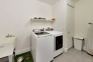 367 W Locust St, Chicago, IL 60610 - Photo 19