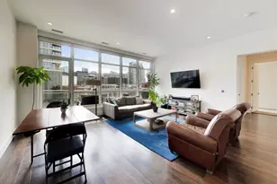 367 W Locust St, Chicago, IL 60610 - Photo 3