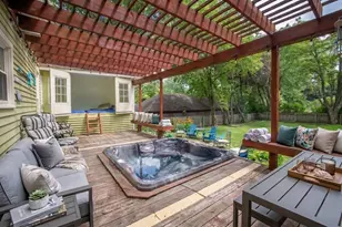 320 E High St, Sycamore, IL 60178 - Photo 11