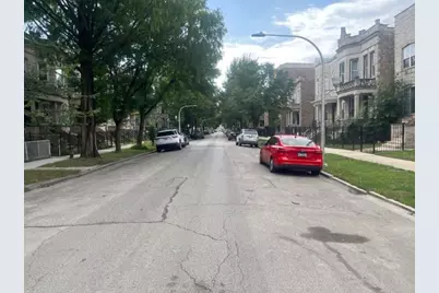 1610 S Saint Louis Avenue, Chicago, IL 60623 - Photo 15