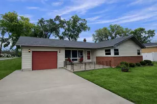 4942 138th Pl, Crestwood, IL 60418 - Photo 1