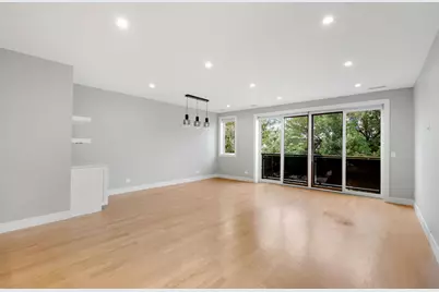 2209 W Belmont Avenue #2, Chicago, IL 60618 - Photo 5
