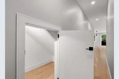2209 W Belmont Avenue #2, Chicago, IL 60618 - Photo 31
