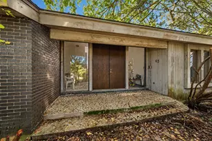 63 Graymoor Ln, Olympia Fields, IL 60461 - Photo 1