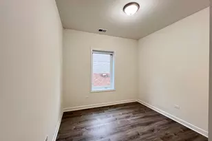 3220 S Ashland Ave, Chicago, IL 60609 - Photo 13