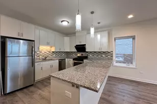 3220 S Ashland Ave, Chicago, IL 60609 - Photo 5