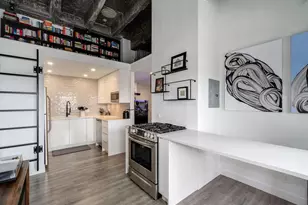 3150 N Sheffield Ave, Chicago, IL 60657 - Photo 9