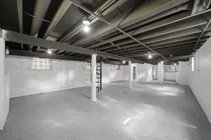 10743 S Wabash Ave, Chicago, IL 60628 - Photo 19
