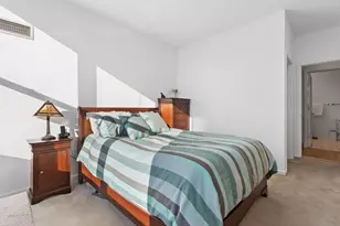 330 N Jefferson St, Chicago, IL 60661 - Photo 11