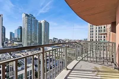 330 N Jefferson Street #1206, Chicago, IL 60661 - Photo 9