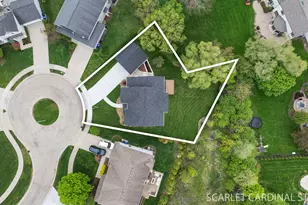 835 Avon Ct, Glen Ellyn, IL 60137 - Photo 35