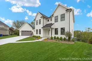 835 Avon Ct, Glen Ellyn, IL 60137 - Photo 3